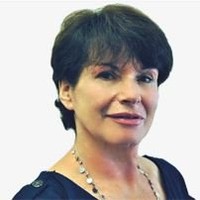 Linda Champlin