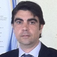 Oscar López