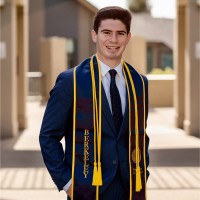 Noah August, Cpa