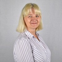 Lesley Dewsbury