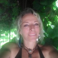Valerie Elfe