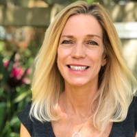 Ann Linger