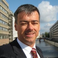 Dr. Norbert Glaser