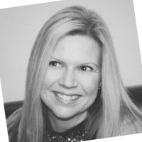 Kelly Cross