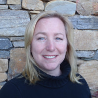 Susan Avritt, Pe, Pg