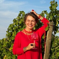 Selda Tokat