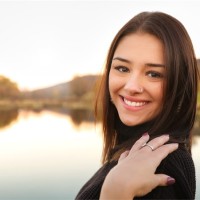 Kristen Johnson, Eit