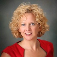 Suzanne O'Brien