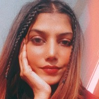 Naila Raza