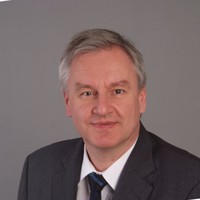Dr. Michael Klos