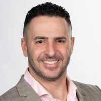Dan M.