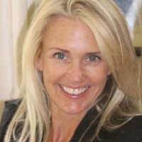Lisa Dale