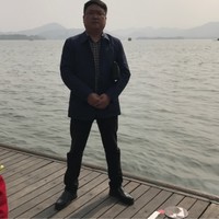 钟一鸣