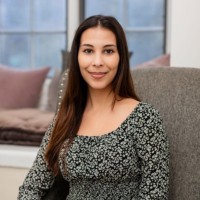 Maya Negash, Lgsw