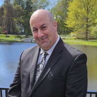 Dennis Kuhtenia