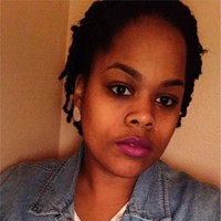 Darrione Livas, Cpht