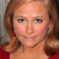 Doreen Crowe