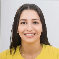 Renata Tavernard Vaz Caixeta