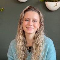 Ella Holmes