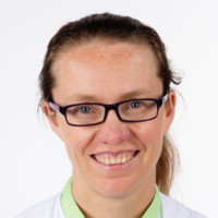 Ellen Oosting