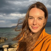 Laura Butler (Cmgr Mcmi)