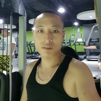 冯小平