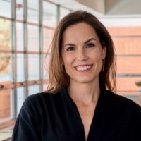 Elizabeth Mccormick, Iida