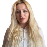 Reina Rrapi Kitsanta