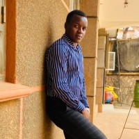 Ian Makabuli