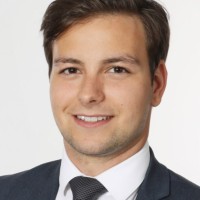 Alex Tuena