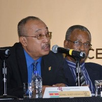 leonel soetosenojo