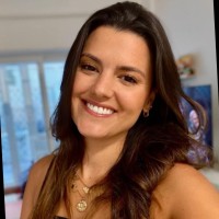 Fernanda F.