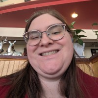 Theresa Webb