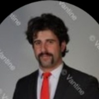 Benjamin Comins