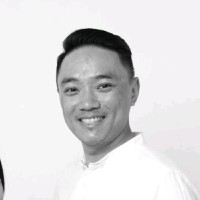 Jonathan Low