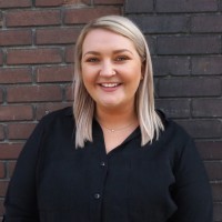 Martha Feenstra, Des