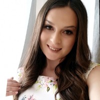 Венелина Великова