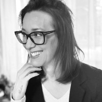 Corinne Schmid