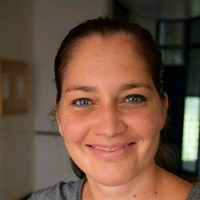 Claudia Schroeder