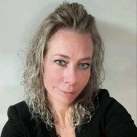 Corrie Uffels