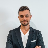 Daniel Oprisa