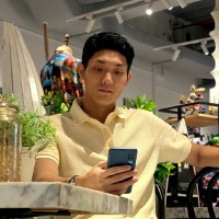 Alexander Looi