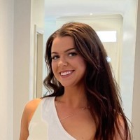Stella Tsotra