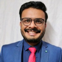 Dr Rakshith Chakravarthy