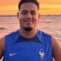 Gabriel Carlos