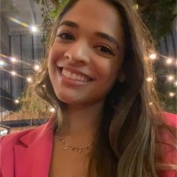Júlia Ferreira Luiz
