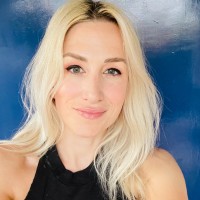 Lindsay Thompson