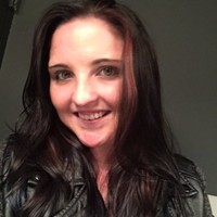 Amanda J Tullis