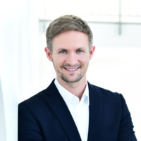 Dr. Jonas Friege