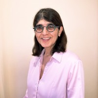 Dr Madhu Davies